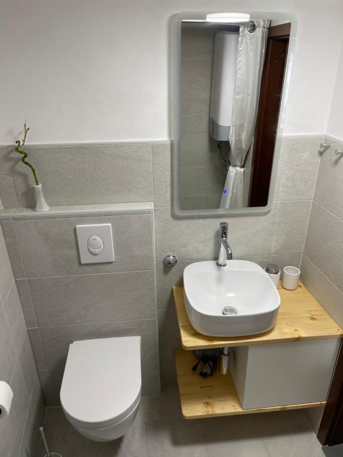 Apartments Smit Cres Dış mekan fotoğraf