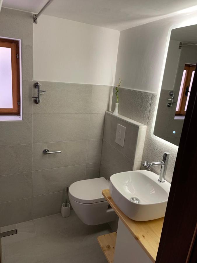 Apartments Smit Cres Dış mekan fotoğraf